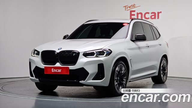BMW iX3 M Sports - фото 0