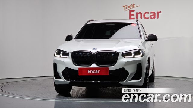 BMW iX3 M Sports - фото 2