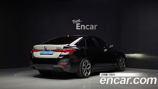 BMW i4 eDrive40 M Sports Pro - фото 1