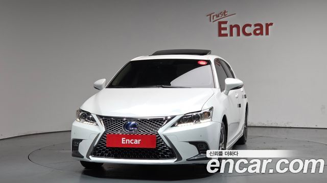 Lexus CT200h 1.8 Supreme ZWA10 - фото 2