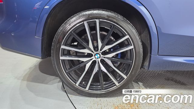 BMW X5 G05 M50d - фото 4