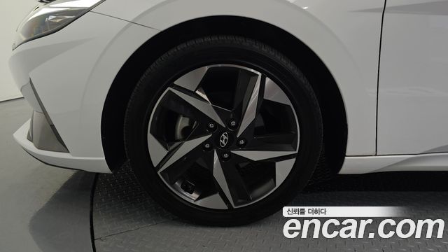 Hyundai Avante CN7 1.6 Inspiration - фото 4