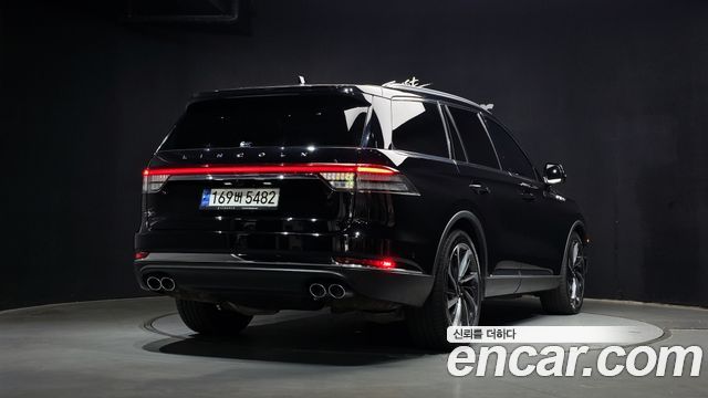 Lincoln Aviator 2-го поколения 3.0 Reserve AWD - фото 1