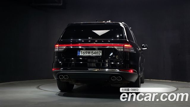 Lincoln Aviator 2-го поколения 3.0 Reserve AWD - фото 3