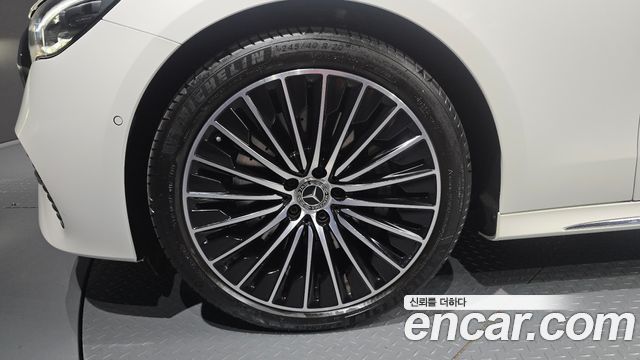 Mercedes-Benz E-Class W214 E450 4MATIC Exclusive - фото 4