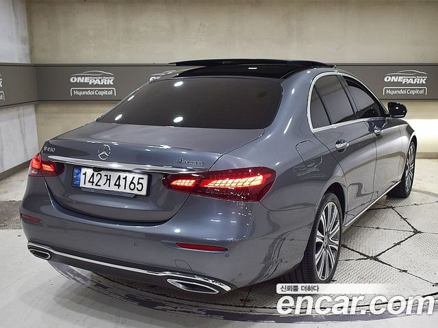 Mercedes-Benz E-Class W213 E450 4MATIC Exclusive - фото 2