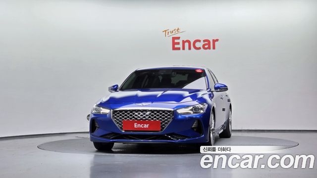 Genesis G70 2.0T Elite - фото 2