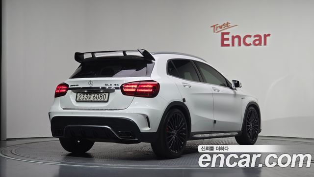 Mercedes-Benz GLA-Class X156 GLA45 AMG 4MATIC - фото 1