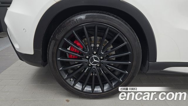 Mercedes-Benz GLA-Class X156 GLA45 AMG 4MATIC - фото 4