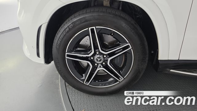 Mercedes-Benz GLE-Class W167 GLE400d 4MATIC Coupe - фото 4
