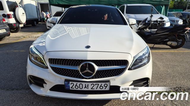 Mercedes-Benz C-Class W205 C200 Coupe - фото 2