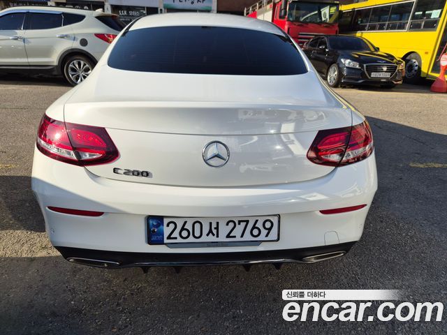 Mercedes-Benz C-Class W205 C200 Coupe - фото 3