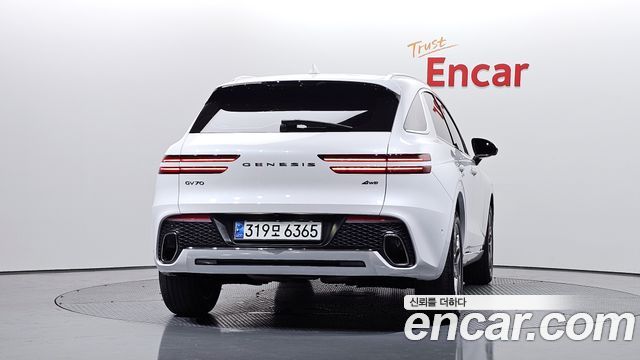 Genesis GV70 2.5T Gasoline AWD - фото 3