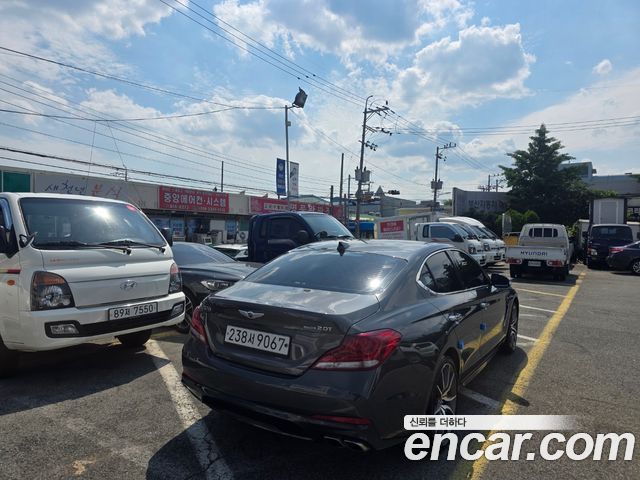 Genesis G70 2.0T AWD Elite - фото 1