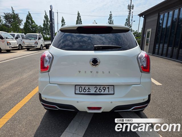 SsangYong Tivoli Gear Plus 2WD - фото 1