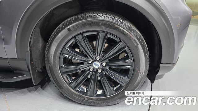 Ford Explorer 6-го поколения 2.3 LimIted 4WD - фото 4