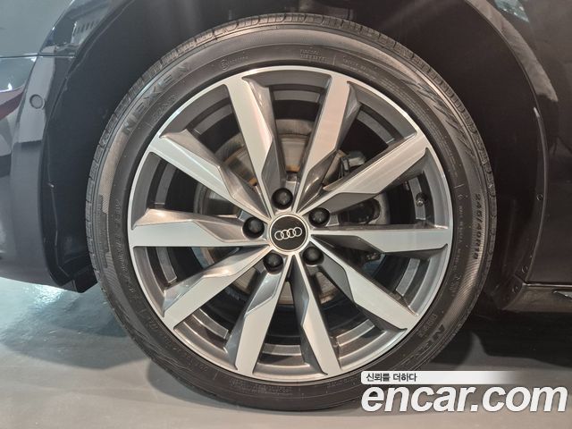 Audi A4 B9 40 TFSI Premium - фото 4