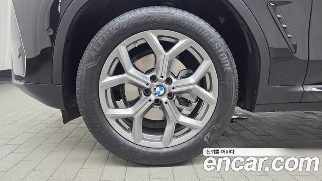 BMW X3 G01 xDrive 20i - фото 4