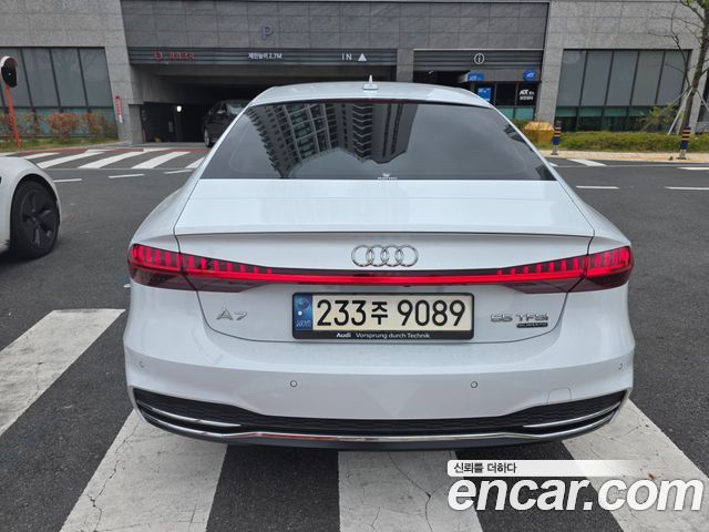 Audi A7 55 TFSI Quattro Premium - фото 3