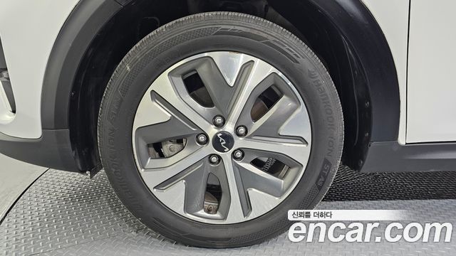 Kia Niro Earth - фото 4