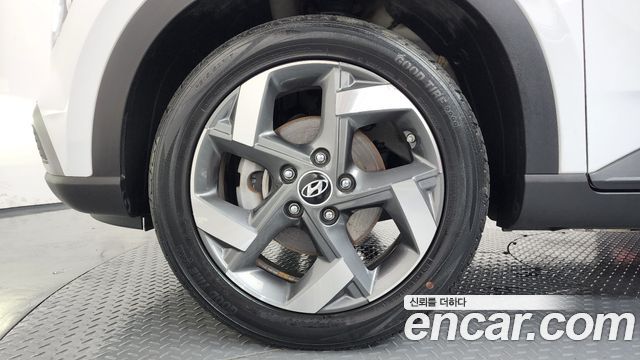 Hyundai Venue 1,6 Premium - фото 3