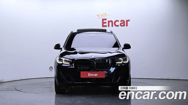 BMW iX3 M Sports - фото 2