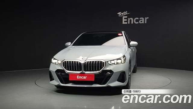 BMW 5-Series G60 520i M Sport - фото 2
