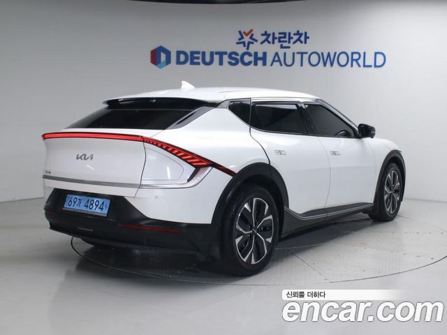 Kia EV6 Standard 4WD Air - фото 1