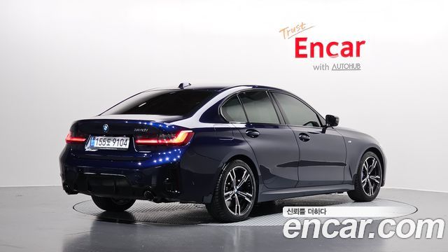 BMW 3-Series G20 320i M Sport - фото 1