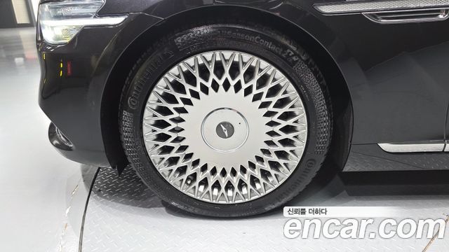 Genesis G90 3.8 AWD Premium Luxury - фото 4