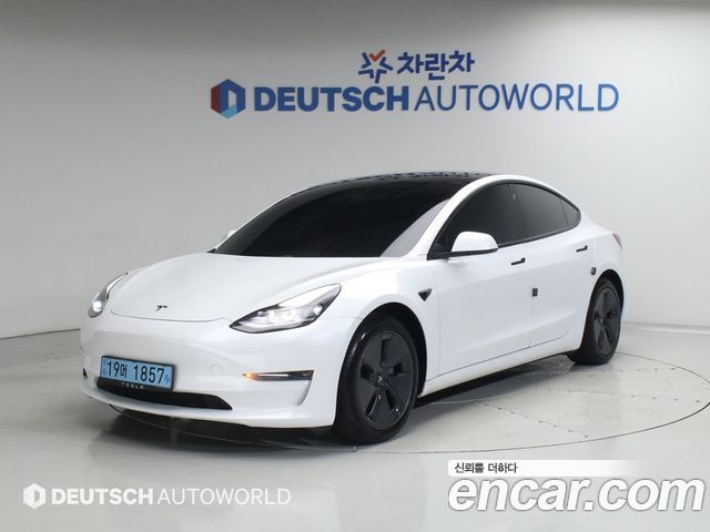 Tesla Model 3 Long Range AWD - фото 1