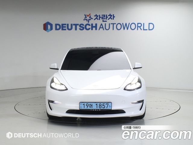Tesla Model 3 Long Range AWD - фото 2