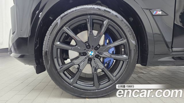BMW X7 G07 M60i xDrive M sport 6STR - фото 4