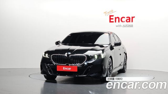 BMW 5-Series G60 530i xDrive M Sport Pro Special Edition - фото 2