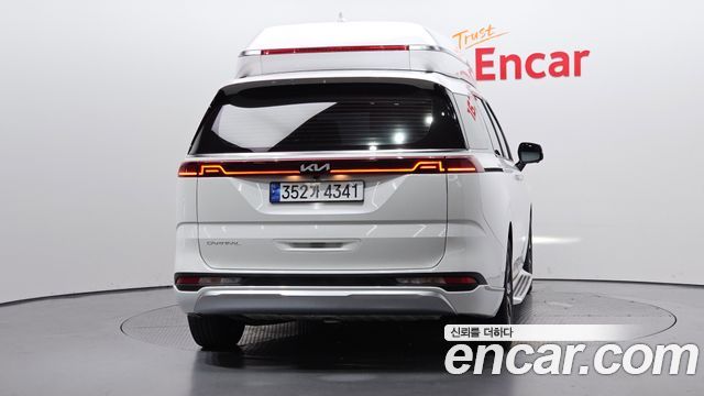 Kia Carnival 4-го поколения 9-Seater Hi-Limousine Signature - фото 3
