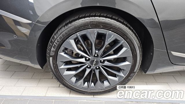 Kia K8 2.5 Gasoline 2WD Signature Special - фото 4