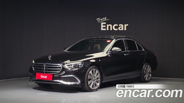 Mercedes-Benz E-Class W213 E450 4MATIC Exclusive - фото 0