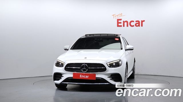 Mercedes-Benz E-Class W213 E350 4MATIC AMG Line - фото 2