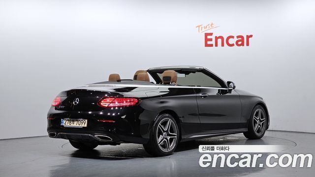 Mercedes-Benz C-Class W205 C200 Cabriolet - фото 1