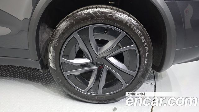 Tesla Model X AWD - фото 4