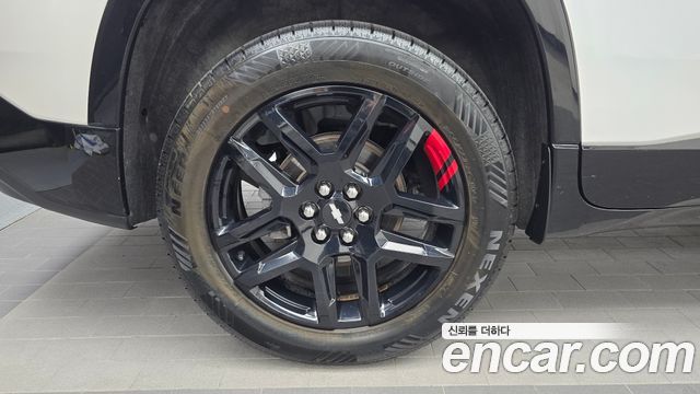 Chevrolet (GM Daewoo) Traverse 3.6 AWD Redline - фото 4