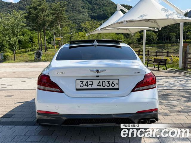Genesis G70 2.0T AWD Supreme - фото 3