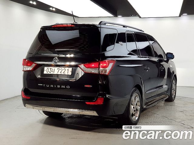 SsangYong Korando 4WD TX 9-seater - фото 3