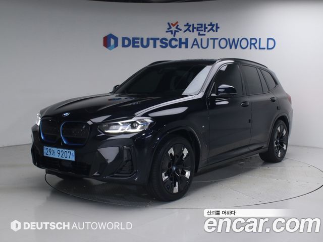 BMW iX3 M Sports - фото 0