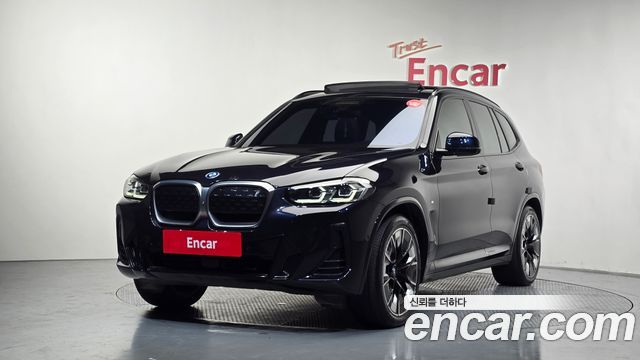 BMW iX3 M Sports - фото 0