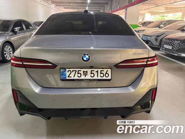 BMW 5-Series G60 520i M Sport - фото 4