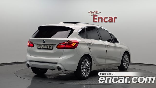 BMW 2-Series F45 Luxury - фото 0