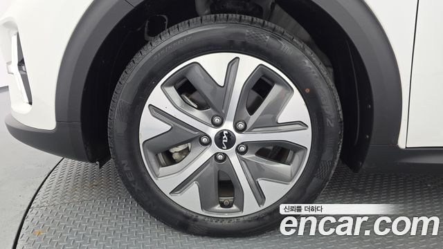 Kia Niro Air (Taxi Trim) - фото 4