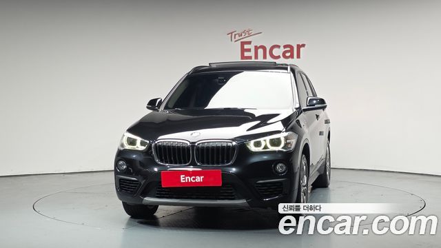 BMW X1 F48 xDrive 18d Joy - фото 2