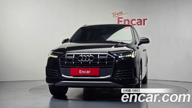 Audi Q7 45 TDI Quattro - фото 2